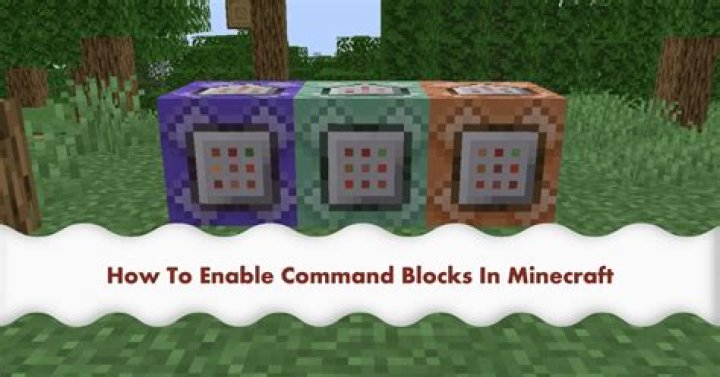 How do I make a moving structure with command blocks?